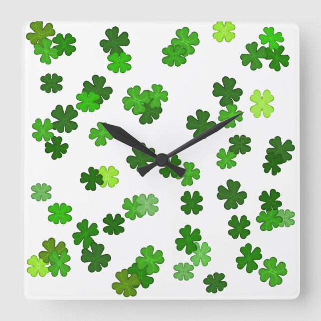 Kelly grön “Shamrocks Falling” Fyrkantig Klocka (Framsida)