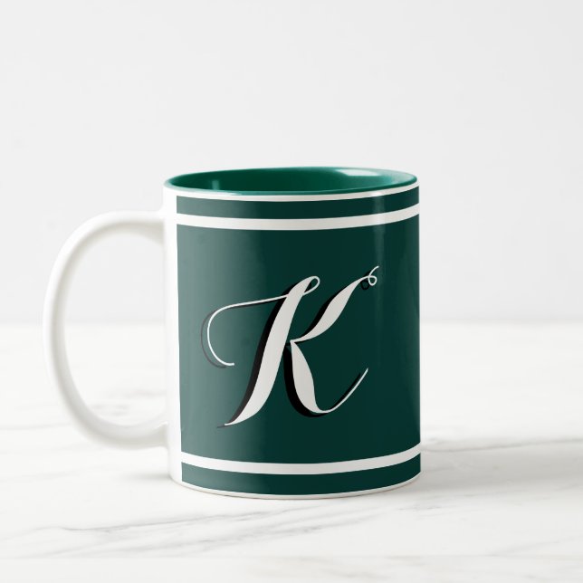 Kellygrön monogramserad kaffekopp i två färger (Vänster)