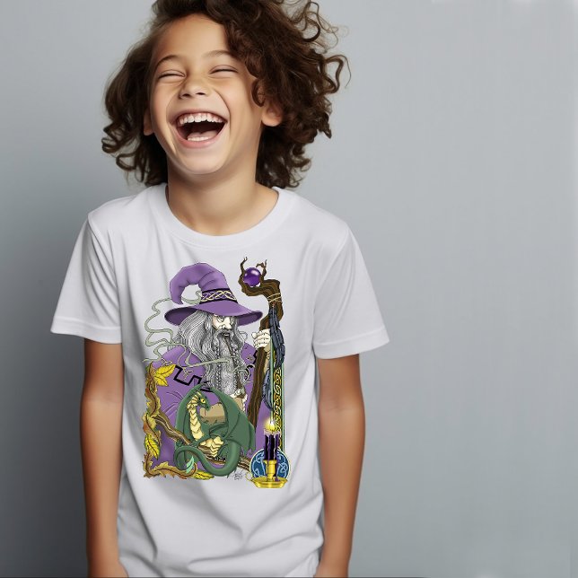 Keltisk trollkarldragon fantasy lila t shirt (Skapare uppladdad)