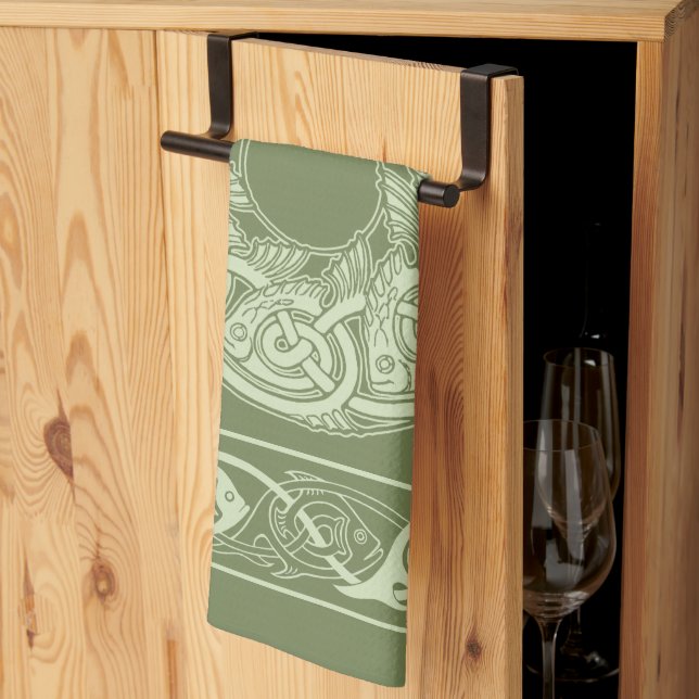 Keltiska notwork Fish in Grönt Kökshandduk (Thirds Fold)