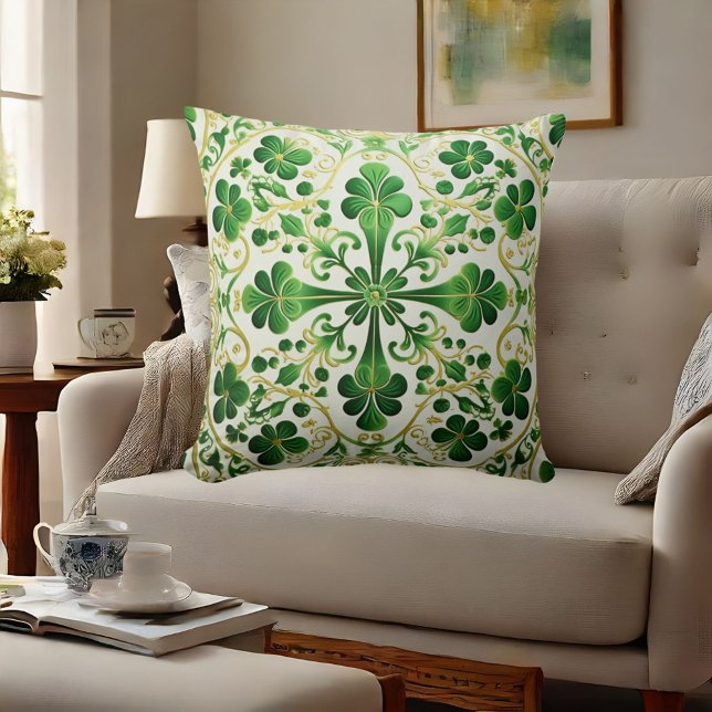Keltiskt tecken irländskt tema kudde (Celtic Sign Irish-themed Throw Pillow)