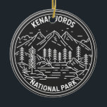 Kenai Fjords National Park Vintage Monoline Julgransprydnad Keramik<br><div class="desc">Kenai Fjords monoline design. Parken är en amerikansk nationalpark som bibehåller Harding Icefield,  dess glaciärer som flödar ut,  samt kustfjordar och öar.</div>