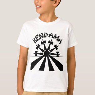 Kendama sol, svart tee shirt