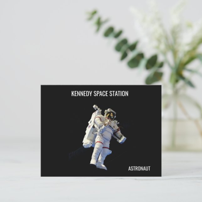 Kennedy Space Station Astronaut Vykort (Stående Fram)