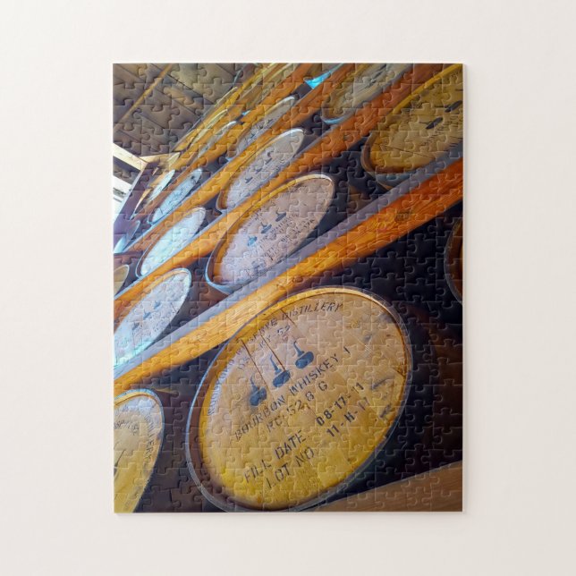 Kentucky Whiskey-fatunkar. Pussel (Vertikal)