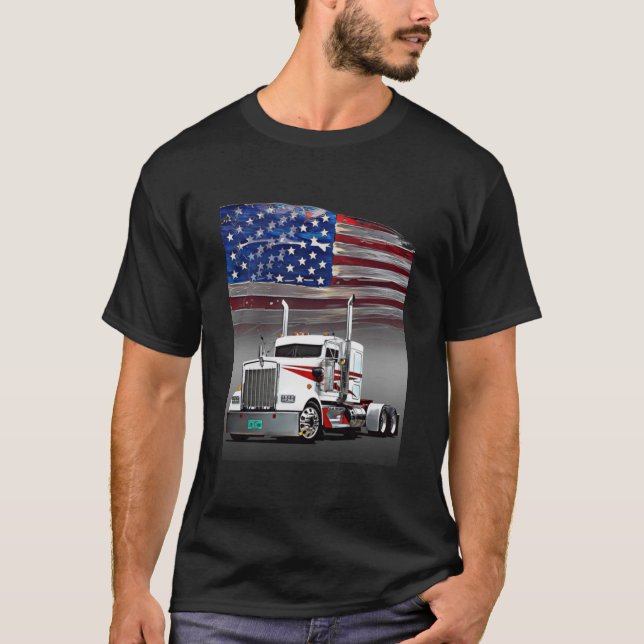 Kenworth Lastbil och American Flagga by Gas Autos  T Shirt (Framsida)