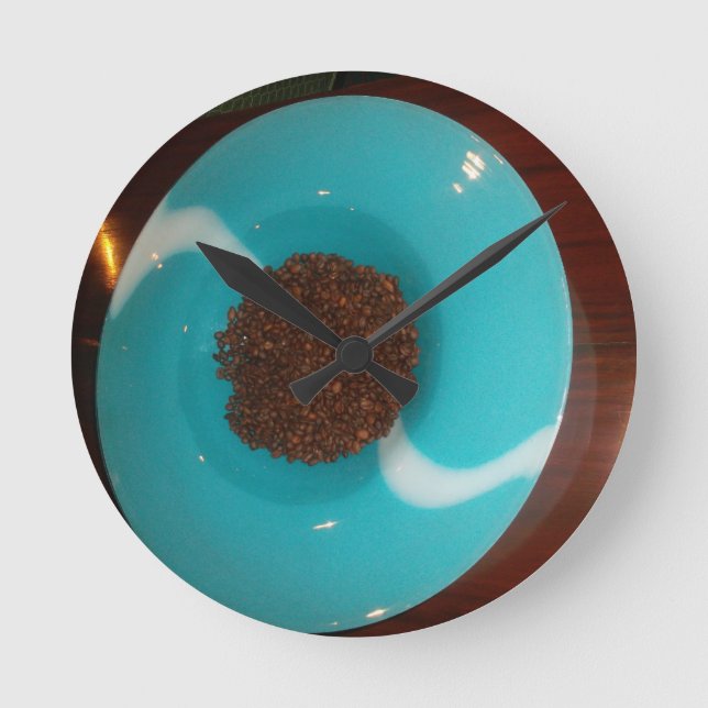 Kenya Coffee Beans Cyan Rund Klocka (Framsida)