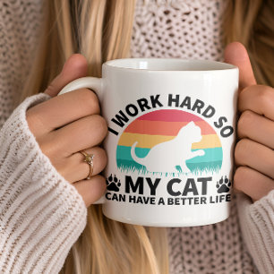 Keramisk yngel, jag jobbar hårt för min katt, katt mugg