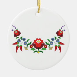 Keramiska prydnadsföremål av ungersk blommigt julgransprydnad keramik