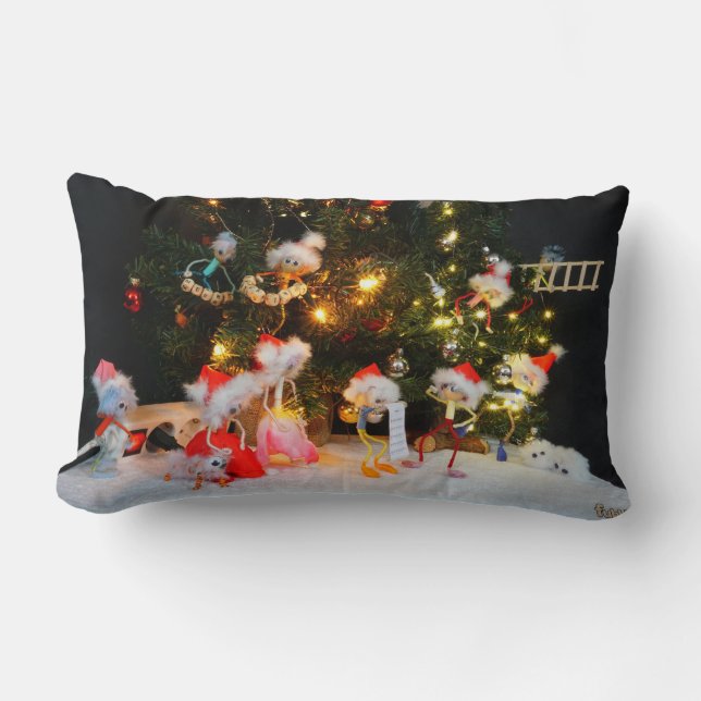 Kerst zoekplaatje van de Fubby's. Lumbarkudde (Framsida)