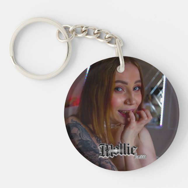 KEY-CHAIN MOLLY_YEAHHH (Framsidan)