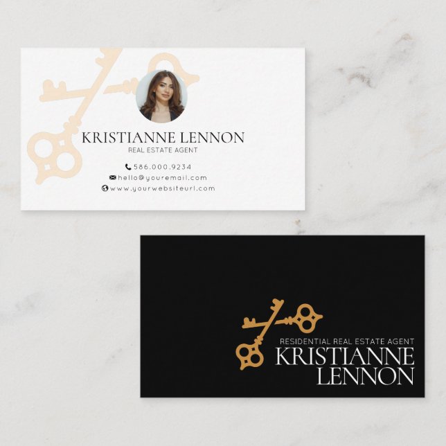 Key Logo Modern Real Estate or Rental Agent Busine Visitkort (Fram/baksida)