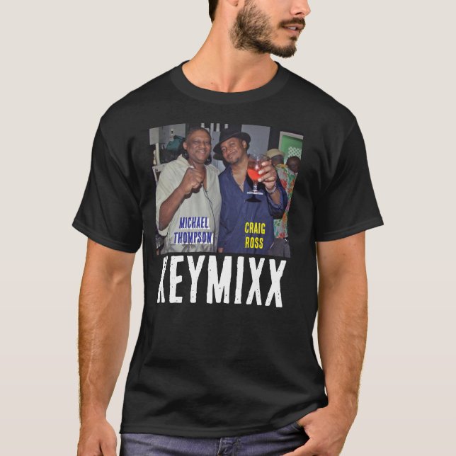 KEYMIXX/TST Basic Mörk T-Shirt (Framsida)