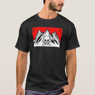 Khaj-Mari hedrar teckenskjortan: Talenico & T Shirt