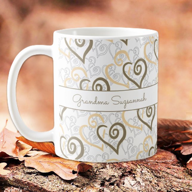 Khaki Brown Linked Heart Art Anpassningsbar Kaffemugg (Skapare uppladdad)