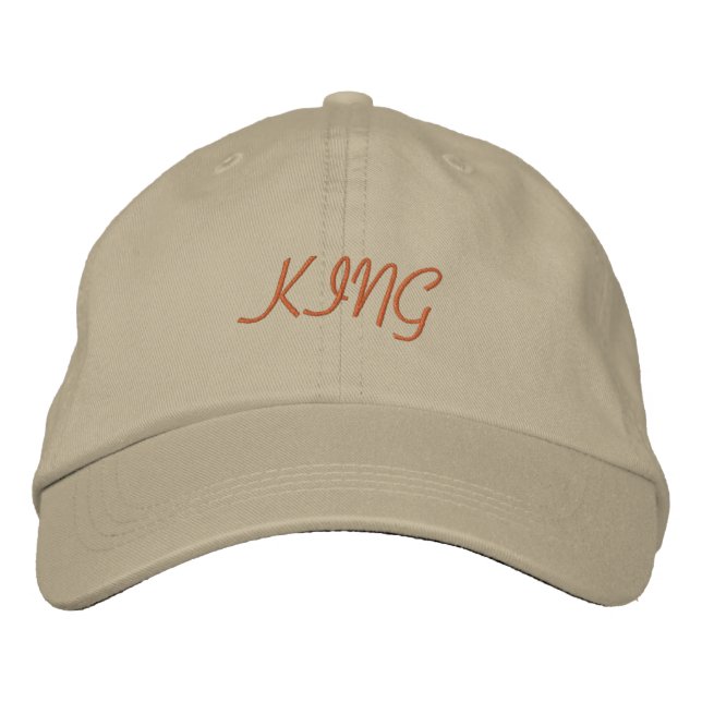 Khaki Majesty: "Kung" Embroized Hat Broderad Keps (Framsida)