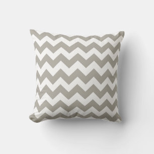 Khaki och White Chevron Zig Zag Pillow Kudde