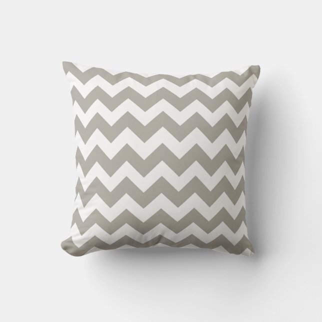Khaki och White Chevron Zig Zag Pillow Kudde (Framsida)