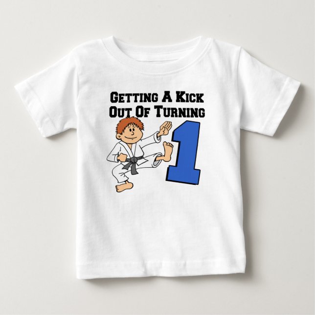 Kick out to Turn one Tee (Framsida)