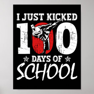Kickade 100 dagar av martialkonst i skolan Karate Poster
