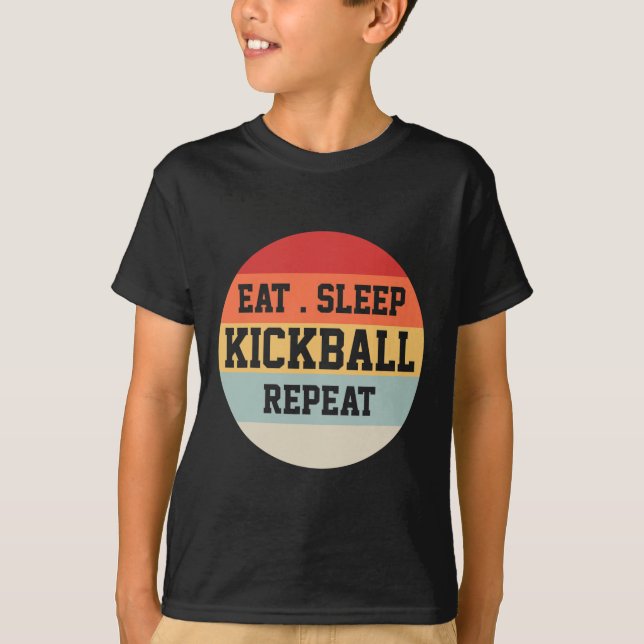 Kickball Player Retro Funny Gift T Shirt (Framsida)