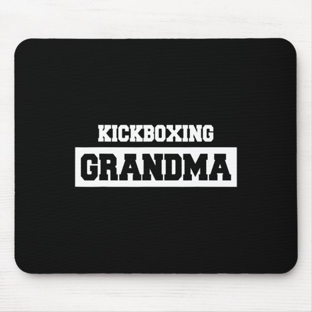 Kickboxande mormor - Kickboxare Musmatta (Framsidan)