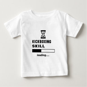 Kickboxing expertis som laddar ...... tee