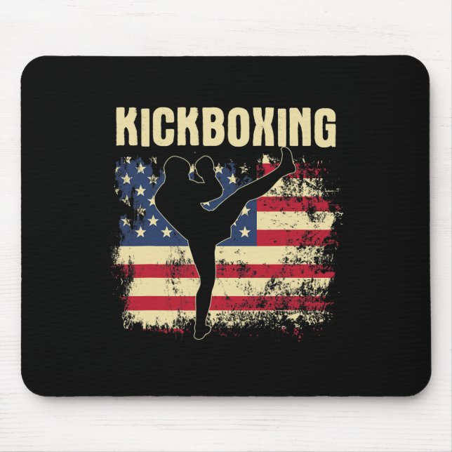 Kickboxning - Kickboxare Mixed Martial Arts Tränar Musmatta (Framsidan)