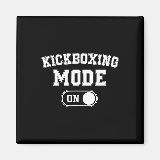 Kickboxningsläge På Roligt Kickboxarpresent Tränar Magnet (Framsidan)