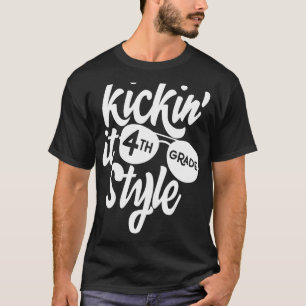 Kickin den 4:e Klass Stil Shirt Kids tillbaka till T
