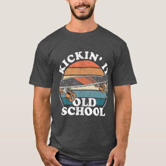 Kickin IT Old school 80s Retro Skateboard 90s T Shirt