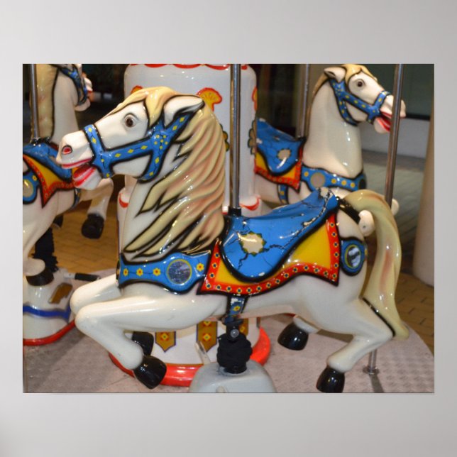 Kiddie Carousel Horses Poster (Framsidan)