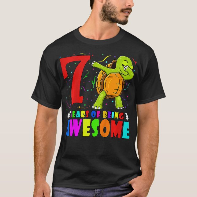 Kids 7:e Födelsedagsfest Dabbing Turtle 7 Years Ol T Shirt (Framsida)