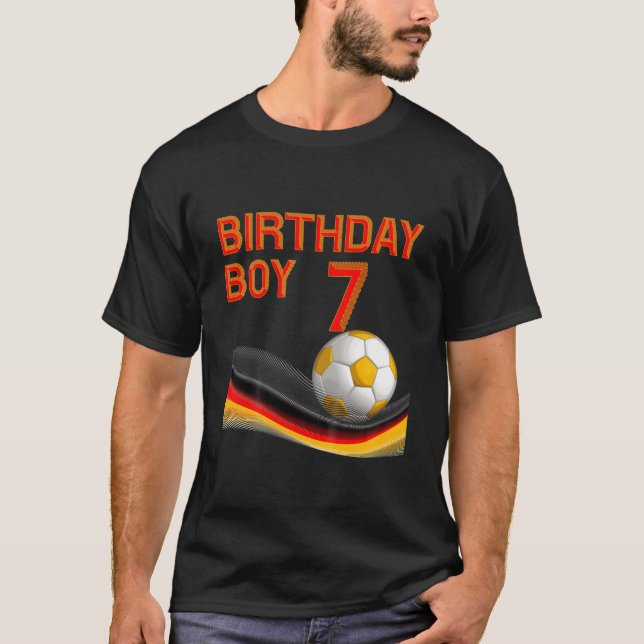 Kids 7Th Birthday Boy Soccer Ball 7 Years Old Kids T Shirt (Framsida)