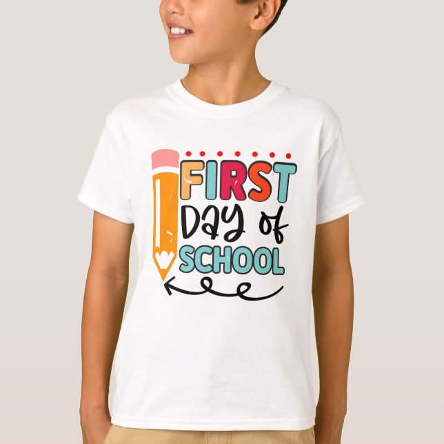 Kids Back to School Shirt with Cute Pencil Art T (Framsida)