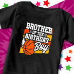 Kids Basketball Party Brother of the Birthday Boy T Shirt<br><div class="desc">Den här basketbollens födelsedagsfest är perfekt för födelsedagspojkens bror vid födelsedagsfesten för basketboll. Underbar födelsedagsfest för barn att kärlek ska spela basketboll,  titta på basketboll eller framtida basketstjärnspelare! "Bror till Birthday Boy" med basketbollsgrafik för en pojkes födelsedagsfest.</div>