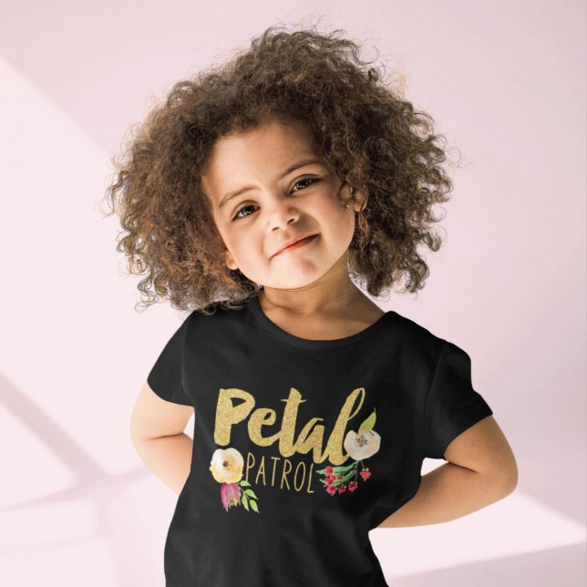 Kids Flower Girl Bridesmaid Petal Patrol T Shirt (Skapare uppladdad)