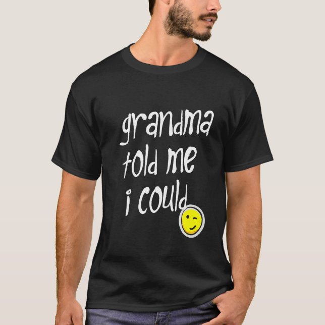 Kids GRANDMA SA ATT JAG KUNDE GÖRA Grandma Proud S T Shirt (Framsida)