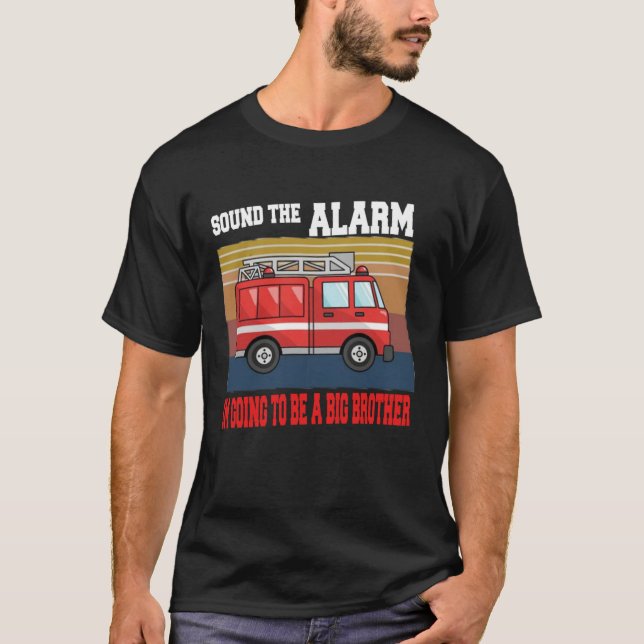 Kids Im going to be a big brother  Firetruck baby  T Shirt (Framsida)