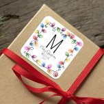 Kids jul Ljus Monogram Fyrkantigt Klistermärke<br><div class="desc">I julas, ge dina barns presenter en personlig beröring med våra speciella monogramklistermärken. Dessa klistermärken har sitt första, hjärtliga budskap, sitt eget namn och året, och lovar att inte bara märka utan också lovande anpassa varje gåva. Så tänka bortom det vanliga, ta till sig den charm som präglar personanpassning och...</div>