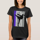 Kids Karate Birthday Sparring Womens Blue Färg B T Shirt<br><div class="desc">Kids Karate Birthday Sparring Womens Blue Färg Black Bälte.</div>