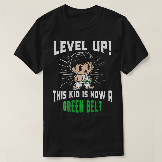 Kids Karate Uniform Grönt Bälte prisutdelning T Shirt (Design framsida)