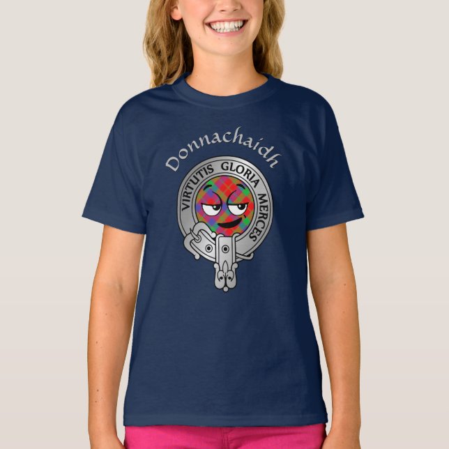 Kids Klan Donnachaidh Vapensköld & Tartan T-Shirt (Framsida)