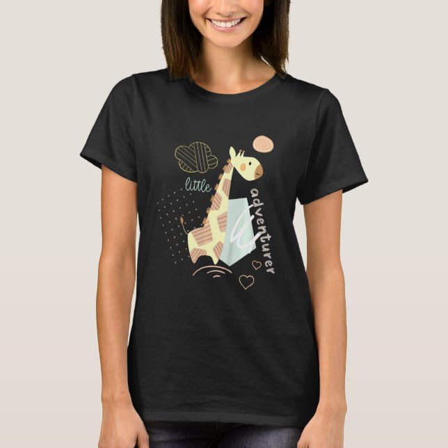 Kids Little Adventurer Giraffe Graphic T Shirt (Framsida)