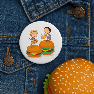 Kids spelar musik på Giant Cheeseburgers Knapp