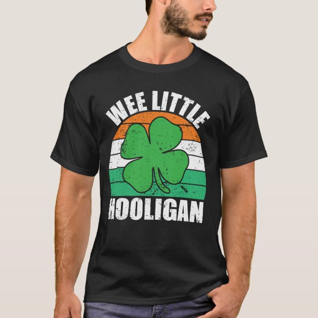 Kids St patricks day Irish Wee Little Hooligan T Shirt (Framsida)