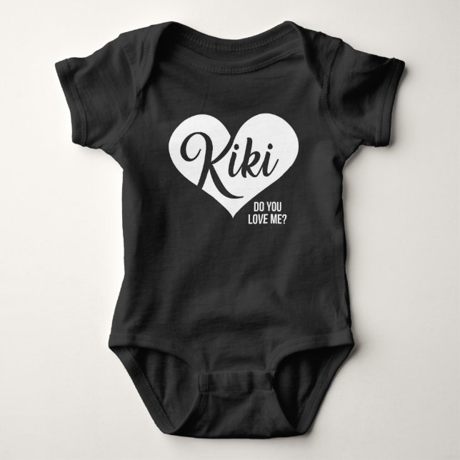 Kiki - älskar du mig? - BabyPlaysuit Romper T Shirt (Framsida)