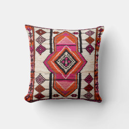 Kilim Pillows: Handutformade kurvor för ditt hem Kudde