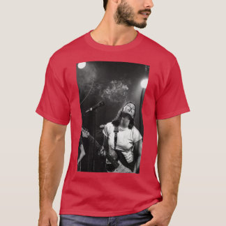Kim Deal spelar Guitar T Shirt