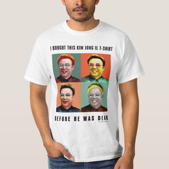 Kim Jong-il: för han var död T-shirt (Framsida)